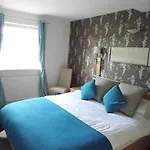 Holly Hill Inn